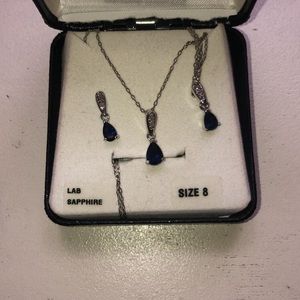 Neckless and earring